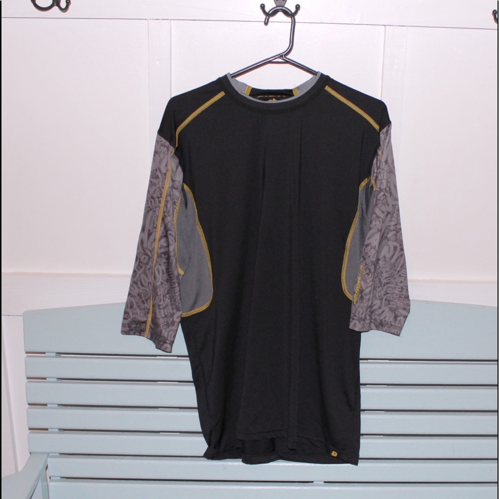 Demarini 3/4 sleeve compression shirt
